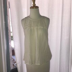 hinge tank top